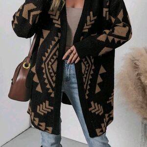 Geometric Pattern Black and Tan Sweater